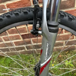 Giant Brand Off Road Bicycle - Image 5