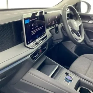 2024 Volkswagen Tiguan 1.5 eTSI Life DSG Hybrid Estate - Image 2