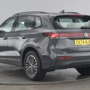 2024 Volkswagen Tiguan 1.5 eTSI Life DSG Hybrid Estate - Image 3