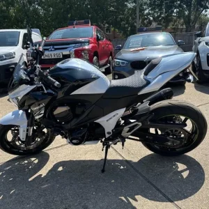 2014 Kawasaki Z800 800cc Petrol Manual - Image 4