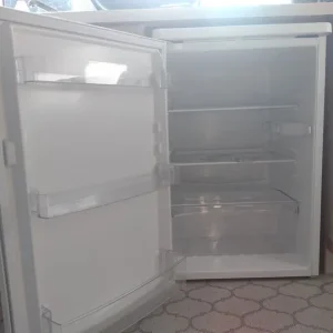 Zanussi Larder Fridge ZRG 16600WA - Image 2