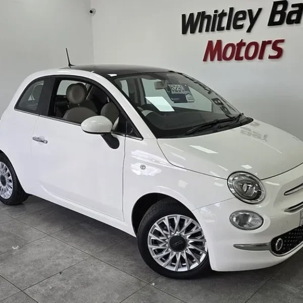 2018 Fiat 500 Lounge Hatchback