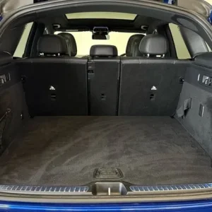 2023 Mercedes-Benz GLC 300 4Matic AMG Line Premium Plus Estate - Image 4