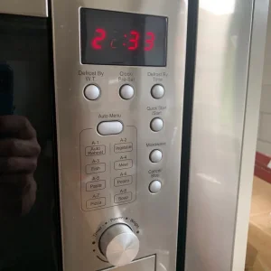 Baumatic built-in microwave - Image 3