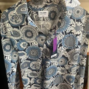 T.M. Lewin Liberty Print Shirt – Size Large, Brand New with Tags - Image 2