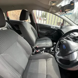 2013 Ford Fiesta 1.25 Zetec Euro 5 5-door hatchback petrol manual - Image 5