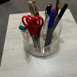 Rotating pen holder - Image 3