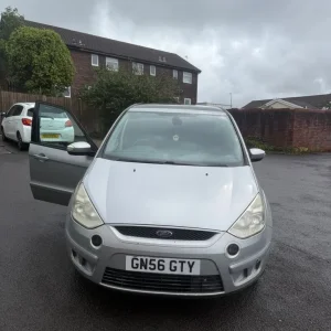 2007 Ford S-Max 7-seater manual diesel - Image 2