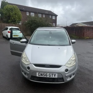 2007 Ford S-Max 7-seater manual diesel - Image 3