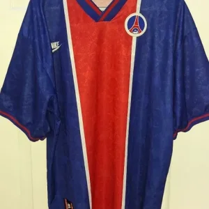 PSG retro football team top