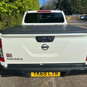 2020 Nissan Navara DCI N-GUARD 4x4 Double Cab Pick-Up - Image 6