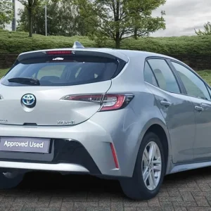 2022 Toyota Corolla 1.8 VVT-i Hybrid 5-door Hatchback - Image 2