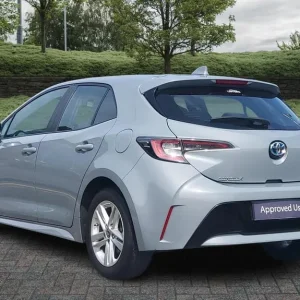 2022 Toyota Corolla 1.8 VVT-i Hybrid 5-door Hatchback - Image 4