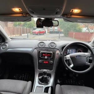 Ford Mondeo 2013 2.0 Tdci Manual 5-door - Image 7