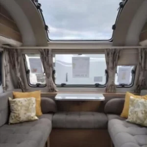 Adria Adora 623DT Sava 8ft caravan - Image 7