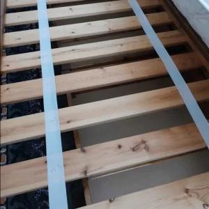 Solid pine storage bed - Image 3