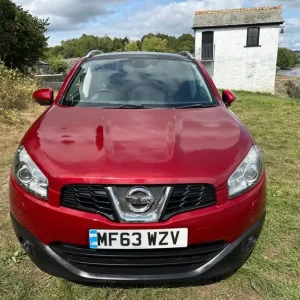 2013 Nissan Qashqai 1.5 dCi Tekna 5-door hatchback - Image 3