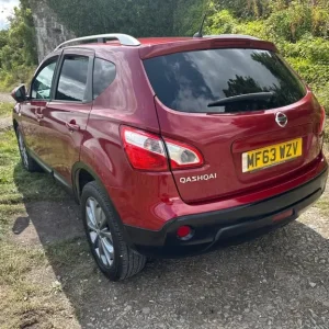 2013 Nissan Qashqai 1.5 dCi Tekna 5-door hatchback - Image 8