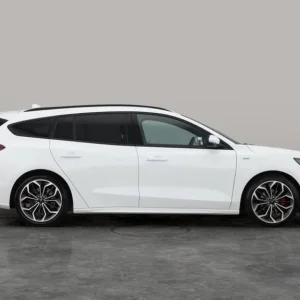 2024 Ford Focus ST-Line X Estate 1.0T EcoBoost Hybrid - Image 6