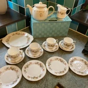 Bone china Tea set - Image 5