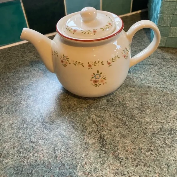 Bone china Tea set