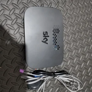 Sky Wireless Router - Excellent Condition - Image 2
