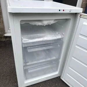 Undercounter freezer - Image 2
