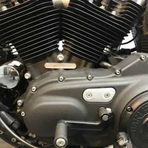 Harley Davidson XL883 Iron, 2015, 6723 miles, black, one owner - Image 6