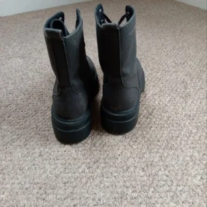 Tommy Hilfiger ladies boots - Image 3