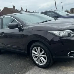 2014 Nissan Qashqai Hatchback Manual 5-door - Image 2