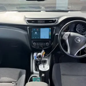 2014 Nissan Qashqai Hatchback Manual 5-door - Image 4