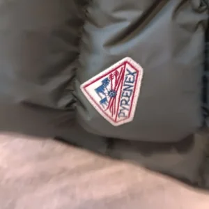 Pyrenex mens coat - Image 3