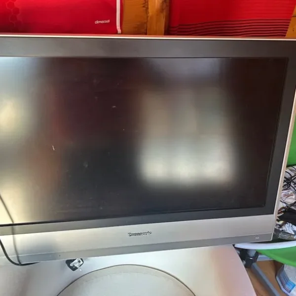 32” Panasonic Viera TV