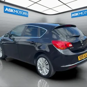 2015 Vauxhall Astra 1.4i Excite Hatchback Manual - Image 4