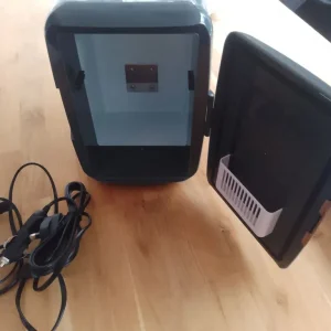 Small bedroom or car fridge - Image 2