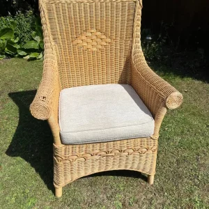 Wicker chair with cushion