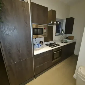Studio Flat with All Bills Covered - Image 3