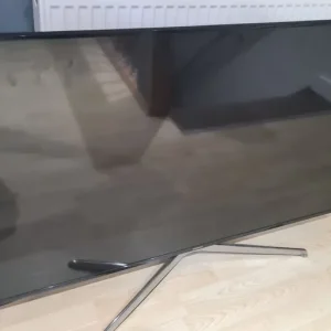Samsung 48inch smart tv - Image 3