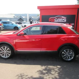 2018 Volkswagen T-Roc 1.5 TSI EVO SEL 5-door Hatchback - Image 4