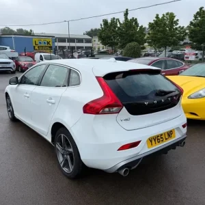 2015 Volvo V40 D2 R-Design Hatchback Diesel Manual - Image 4