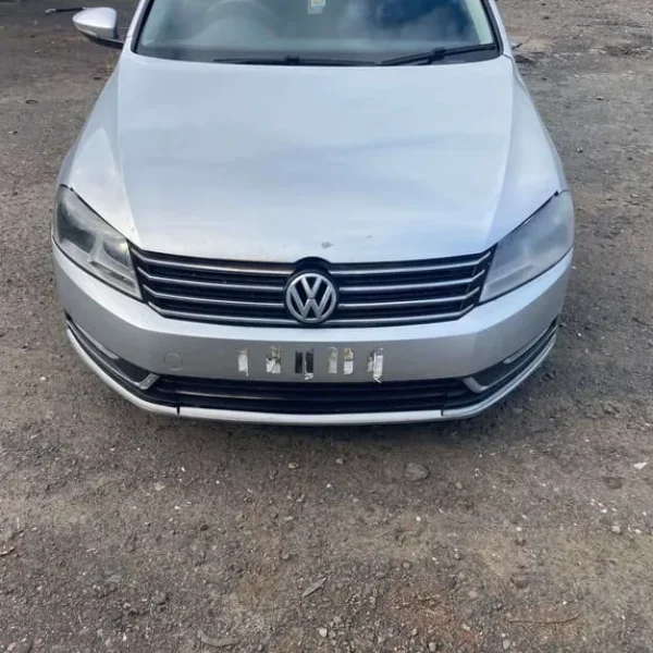 2014 Volkswagen Passat B7 2.0 TDI Automatic for parts
