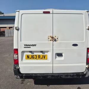 2013 Ford Transit Panel Van Manual - Image 7
