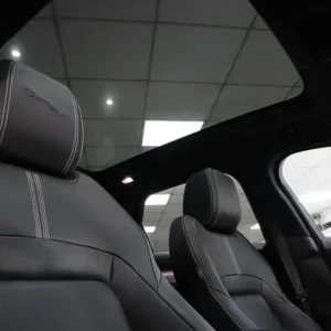 2023 Jaguar F-Pace 2.0 D200 MHEV R-Dynamic SE Black Auto AWD - Image 4