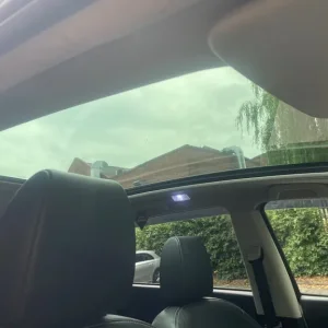 2013 Nissan Qashqai 7-seater with 360 view cameras - Image 6