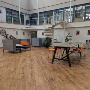 Office space in a business centre - Image 2