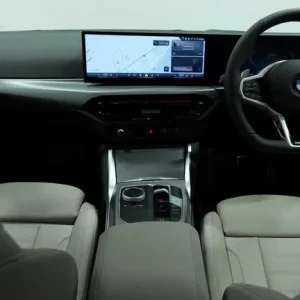 2025 BMW 2 Series 230i M Sport Convertible - Image 5