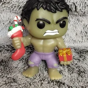 Marvel Holiday Incredible Hulk Pop Vinyl Figure