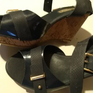 Strappy cork wedge heels - Image 6