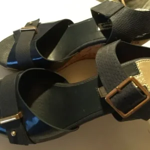 Strappy cork wedge heels - Image 8
