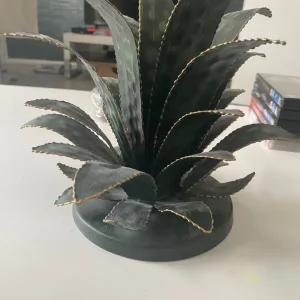Glistening green plant ornament